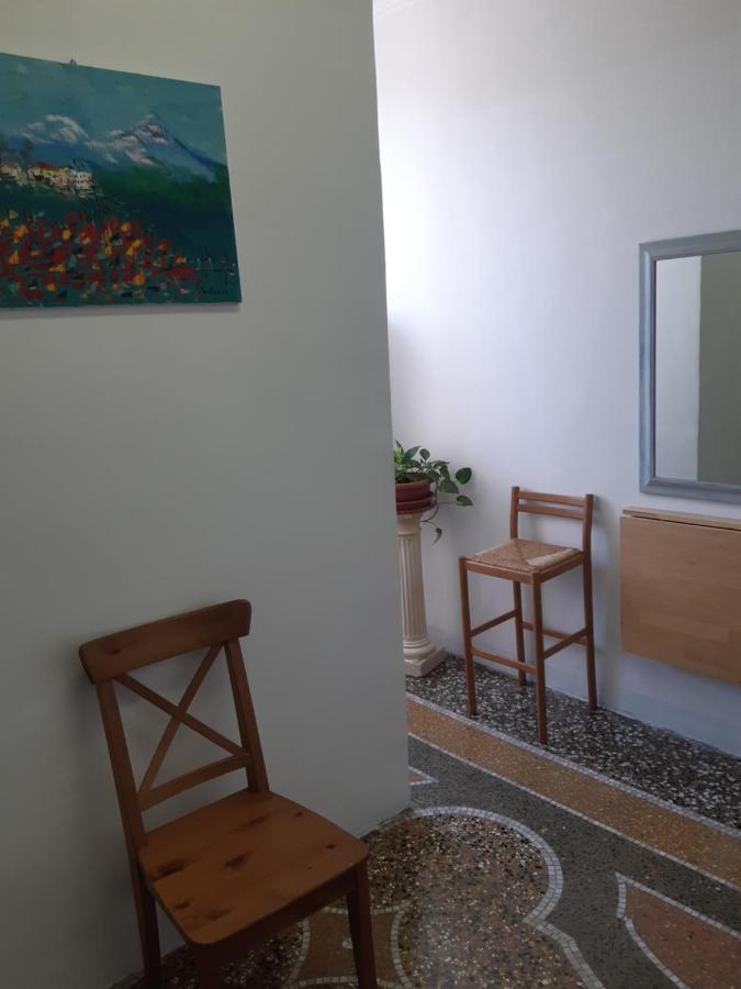 Guest House Elena Genua Buitenkant foto